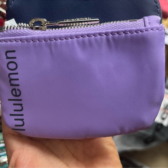 Lululemon Purple and Black Keychain dual pouch keys cards gym holder new - Picture 3 of 3